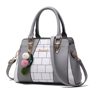 Nouveaux arrivages : sacs à bandoulière en gros, dernières créations de sacs fantaisie pour femmes, sacs à main avec pompons - Product Image 6