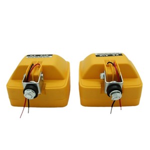 Yellow <b>Working</b> <b>Light</b> 12V DC Halogen Bulb Waterproof Plastic Body For Excavator Boom Lamp - Product Image 5
