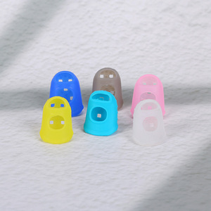 Manchons de protection pour doigts de guitare en silicone pour débutants, protection de la main gauche, antidérapant, accessoires pour instruments de musique - Product Image 2