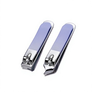 Set de Manicura y Pedicura Portátil de Acero Inoxidable 7 en 1, Kit de Cortauñas con Espejo y Estuche de Viaje para Adultos - Product Image 2
