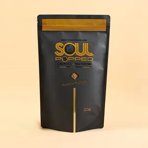 Emballage alimentaire noir mat à impression numérique personnalisée pochette debout en papier aluminium doypack étanche pour emballage de collation au café 150g