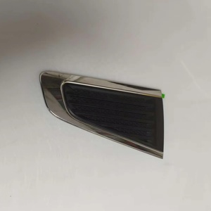 OE 808201035R Pièces décoratives d'origine pour garde-boue triangulaire de voiture pour système de carrosserie de voiture utilisé dans <span class=keywords><strong>Renault</strong></span> Koleos 2 QM6 - Product Image 4