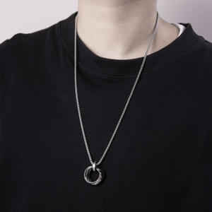 Dernières fournitures de fête fantaisie pendentif symbole minimaliste titane chaîne en acier collier pour femmes hommes étudiants cadeaux en gros - Product Image 4