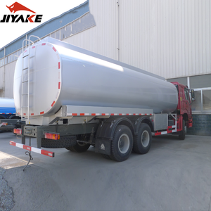 HOWO bonne qualité meilleur prix 12000 <span class=keywords><strong>litres</strong></span> <span class=keywords><strong>3000</strong></span> gallons camion-<span class=keywords><strong>citerne</strong></span> de <span class=keywords><strong>mazout</strong></span> camion-<span class=keywords><strong>citerne</strong></span> camion de transport - Product Image 4
