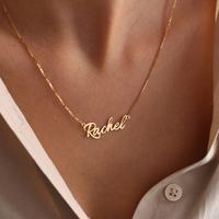 Collier avec pendentif personnalisé en argent sterling 925 plaqué or 18 carats avec lettres et plaque nominative