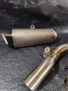 Pot d'échappement modifié S-C pour Hypermotard 950, design flamme <span class=keywords><strong>scorpion</strong></span> - Noir/Argent, échappement de moto - Product Image 1