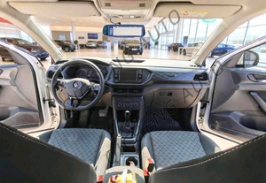 Vo-lks-w-a-g-e-n <span class=keywords><strong>2021</strong></span> <span class=keywords><strong>T</strong></span>-Cro-ss 1.5 Fashion Voiture d'occasion Véhicule d'occasion <span class=keywords><strong>Prix</strong></span> bas Vente flash <span class=keywords><strong>Prix</strong></span> bas Voiture d'occasion Bon <span class=keywords><strong>prix</strong></span> Fabriqué - Product Image 5