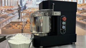 Mélangeur à spirale 10L pour boulangerie, capacité 4kg de farine, 110V/220V, acier inoxydable - Product Image 3