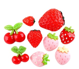 Accessoires en résine écologiques peints à la main, motif cerise et <span class=keywords><strong>fraise</strong></span>, les plus vendus, pour la décoration de coiffes, épingles à cheveux, pendentifs et breloques pour slime - Product Image 5
