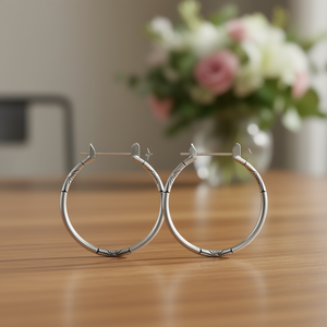 Pendientes de aro plateados para mujer, joyería de moda de aleación de metal, diseño redondo clásico, accesorio de uso diario - Product Image 2