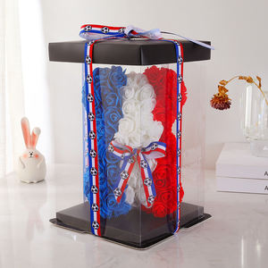 Ours en roses artificielles à thème drapeau national, rose éternelle, ours en peluche avec boîte cadeau pour les fans de football et les cadeaux de fêtes - Product Image 5