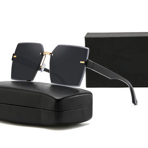 Lunettes de soleil sans monture style TikTok pour femmes, bords biseautés, verres dégradés, protection UV400, monture rose - Product Image 5