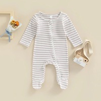 Fabricant personnalisé OEM ODM vêtements à manches longues coton sweat-shirt barboteuse coeur d'amour filles combinaison bébé barboteuse