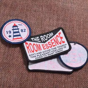 Wholesale High Quality Ideas Supply Custom Brand Garment Jeans Round Woven Labels Type Printing For Clothing