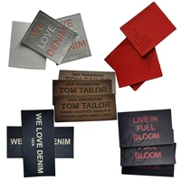 Etiquettes en cuir PU personnalisées de haute qualité Logo en relief Etiquettes de sac patch jeans en cuir personnalisées Etiquettes de vêtement en gros