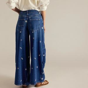 กางเกงยีนส์ผู้หญิงทรงหลวมขาบานปักลายสไตล์แอซิดวอช ผ้าฝ้ายทรงเข้ารูปเอวสูงทรงตรง - Product Image 3