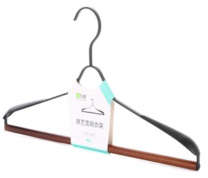 Perchas para ropa de abrigo de madera de Metal con hombro ancho <span class=keywords><strong>forjado</strong></span> de <span class=keywords><strong>hierro</strong></span> moderno Vintage para organización de guardarropa práctica y elegante - Product Image 2