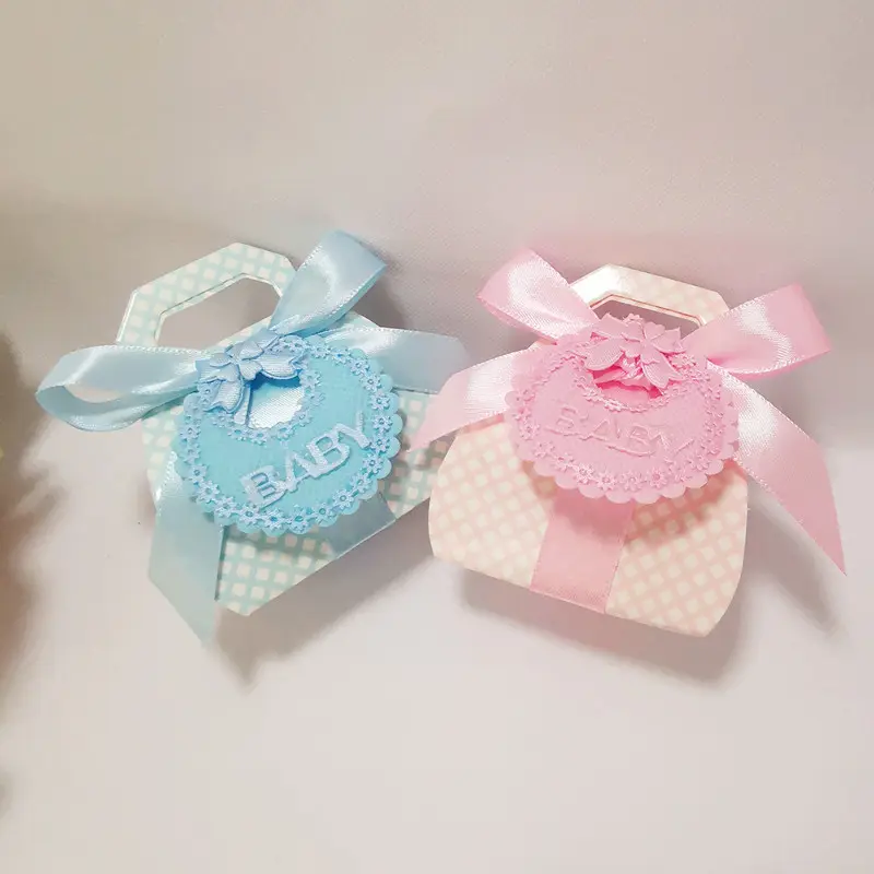 Haute qualité Design européen bébé bavoir bonbons petite boîte en papier avec poignées pour enfants fête d'anniversaire décorations fournitures