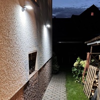 Lampe solaire LED à prix d'usine avec détecteur de mouvement, panneau solaire réglable, 108 LED, projecteur solaire pour jardin, cour