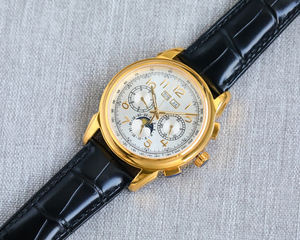 Reloj Elegante 2025 con Correa de Cuero Negra y Detalles en Dorado, Mecánico de Cuerda Manual, para Oficina y Uso Diario, Reloj de Moda Masculino - Product Image 2