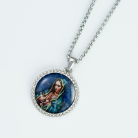Collier pendentif personnalisé avec image de sainte catholique, peint à la main sur pierre de lapis-lazuli, objet religieux Notre-Dame de Guadalupe