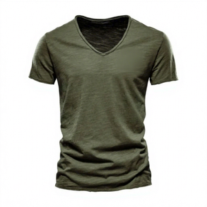 เสื้อยืดคอวีแขนสั้นผ้าฝ้าย 100% คุณภาพสูงใหม่ทั้งหมด ระบายอากาศได้ดี สวมใส่สบาย ดีไซน์สวยงามสำหรับผู้ชาย รับสั่งทำได้ - Product Image 1