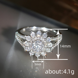 Anello con fiore a forma di fiocco di neve per donna, elegante gioiello da dito alla moda da principessa - Product Image 4