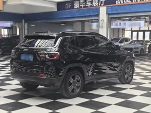 Jeep <span class=keywords><strong>Compass</strong></span> Usado 2021 <span class=keywords><strong>2022</strong></span> 2023 con Personalización Interior, Caja de Cambios Automática y Control de Crucero - Product Image 5