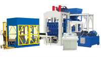 Machine à fabriquer des blocs hydrauliques entièrement automatiques Dongfeng QT10-15 pour briques en ciment/cendres volantes avec compatibilité de moule