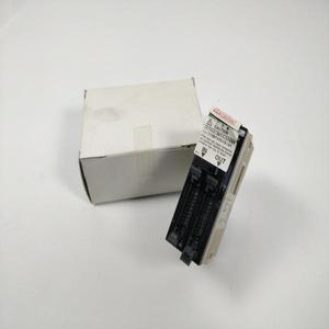 全新原装 Cpm2c-24edt1m Io 单元工业自动化设备 - Product Image 1