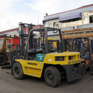 Trusted Used Komatsu FD80 Diesel Forklift 8 Ton with Two Stage Mast and 1254mm Fork Length for Heavy <b>Material</b> <b>Handling</b> - Product Image 3