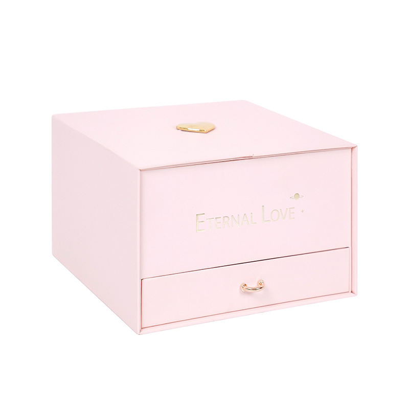 LOVELY BOX❤︎ Lovable Box #2 - Lil Pearl Teddy Bear, Sugar Kiss Scrub