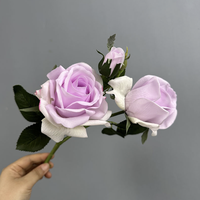 Künstliche Seidenrose mit 3 Köpfen, Naturgetreue Große Blume für Innenräume, Heimdekoration, Hochzeit und Abschlussfeier