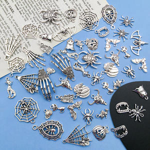 DIY Retro Aleación de Zinc Halloween colgante accesorios araña murciélago esqueleto mano COLLAR COLGANTE colgante - Product Image 2