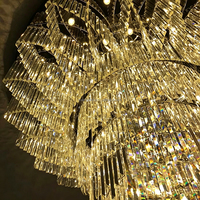 Lustre conique sur mesure en cristal K9 pour hôtel, suspension multi-niveaux en verre cristallin pour projets hôteliers