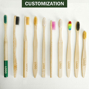 Fournitures hôtelières Ensemble de produits de toilette en bambou écologiques personnalisés Boîte en papier kraft jetable pour les clients de l'hôtel Trousse dentaire Bonnet de douche - Product Image 2