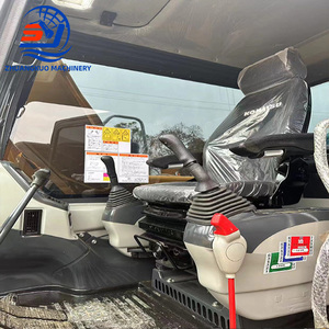 Excavadora de cadenas Komatsu PC110-7 usada, 11 toneladas, de segunda mano, con pocas horas de trabajo y precio bajo, con certificación CE - Product Image 3