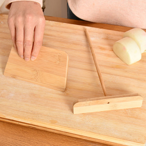 ชุดอุปกรณ์ทำแพนเค้กไม้ไผ่ 2 ชิ้น สะดวกสำหรับการอบขนม - Product Image 4