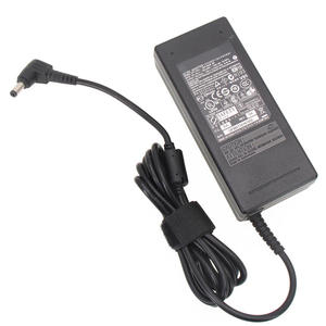 Adaptador de CA Universal de Carga Rápida de 90W y 19V para Portátil, Nuevo, con Protección OTP y Salida de CC Óptima - Product Image 4