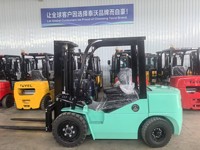 Forklift Listrik Tugas Berat Bersertifikasi CE ISO 3 Ton 3.5 Ton Suku Cadang Aksesoris Pengiriman Cepat