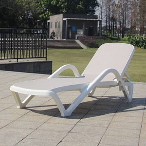 Chaise longue en <span class=keywords><strong>plastique</strong></span> tout temps, réglable, <span class=keywords><strong>transat</strong></span> d'été, chaise de plage pliable, chaise longue confortable avec table latérale - Product Image 4