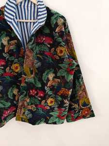 เสื้อแจ็คเก็ตบอมเบอร์ผ้ากำมะหยี่เนื้อฝ้ายระบายอากาศดี ลายดอกไม้ สไตล์คลาสสิก สำหรับผู้หญิง เหมาะสำหรับงานแต่งงาน ฤดูหนาว ชุดเจ้าสาว ชุดเพื่อนเจ้าสาว - Product Image 3