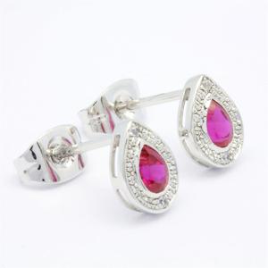 Pendientes Personalizados de Oro Blanco de 18K, 14K y 9K con Rubíes en Forma de Pera para Mujer, Clásicos para Aniversario o Compromiso - Product Image 4