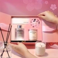 Premium Sakura filles rose aromathérapie ensemble intérieur diffuseur pendentif parfum huile essentielle cire de soja bougie aromathérapie boîte-cadeau