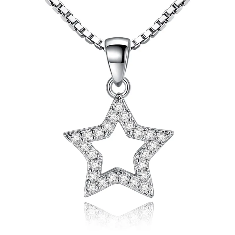 Collana con ciondolo a stella cava in cristallo d'argento di nuovo Design di moda squisita collana con stella in argento Sterling CZ
