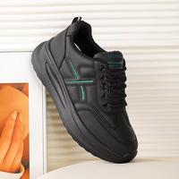 Chaussures de sport décontractées pour femmes, à bout rond, semelle épaisse, respirantes, en cuir microfibre, à lacets, talon moyen de 4,5 cm.