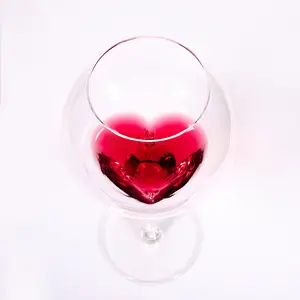 Samlife Trendy Products 2023 Hand Blown Long Stem Heart Love Shape Martini Cocktail Glasses Crystal White Wine Glass