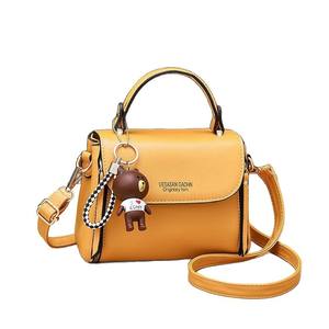 Bolso bandolera impermeable de cuero PU para mujer versátil de nueva moda con correa única de Color sólido y forro de poliéster - Product Image 5