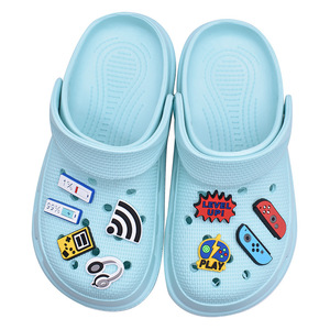 Breloques pour chaussures en forme de nœud, motif dessin animé, en PVC et caoutchouc, écologiques, durables, imperméables, couleur personnalisable, détachables, avec boucle à fleur pour trou - Product Image 5