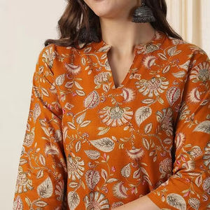 Top étnico con cuello mandarín y estampado Floral para mujer, estilo superior, mangas regulares, producto tejido a granel - Product Image 1